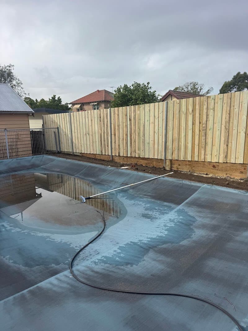 Harrison fencing and carpentry fencing work in Seven Hills
