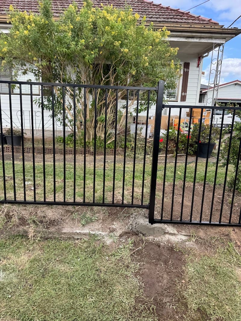Harrison fencing and carpentry fencing work in Seven Hills