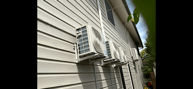 Hart Air and Refrigeration air conditioning work in Deception Bay