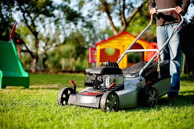 Hayat Lawn Mowing gardening work in Dandenong