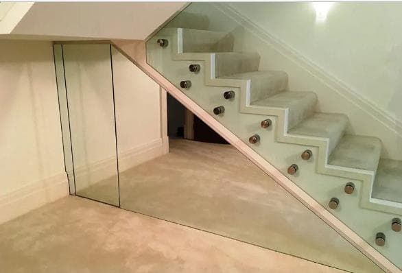 Hayes & Swinburn Glass glass & glazier work in Bungalow