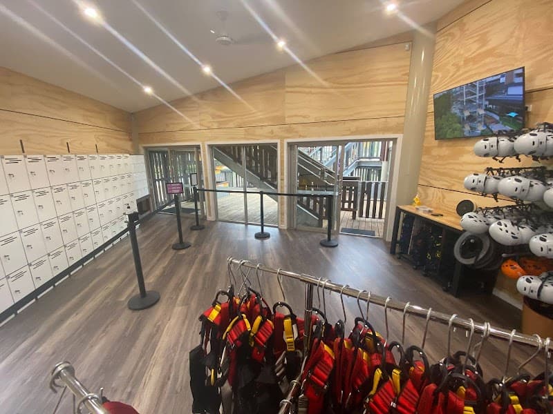 Headland Glass glass & glazier work in Maroochydore