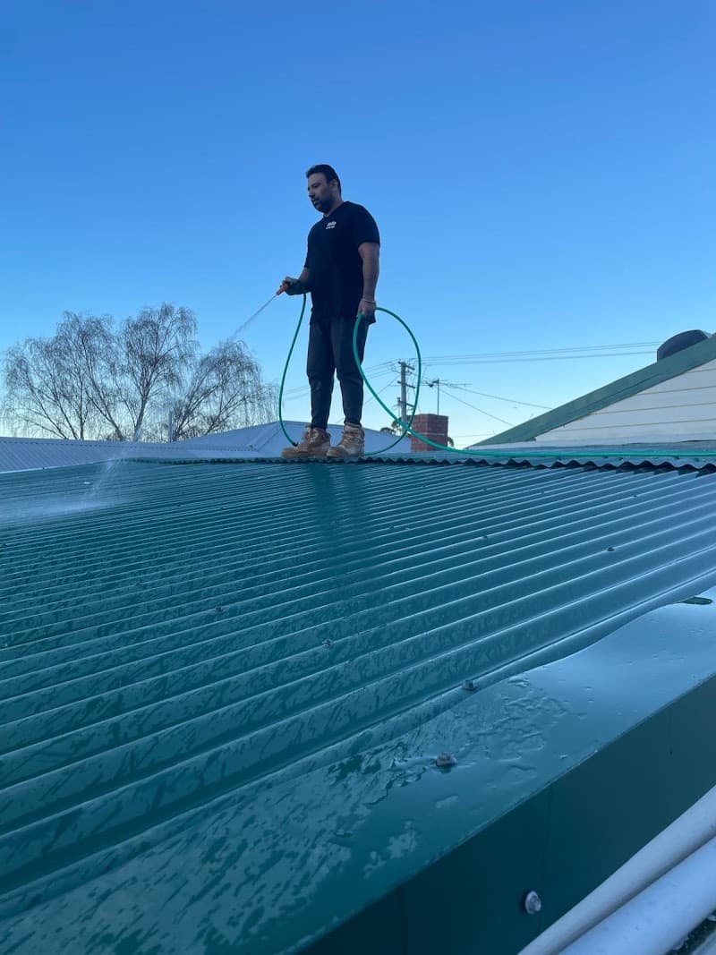 HELLO Handyman carpentry work in Hobart