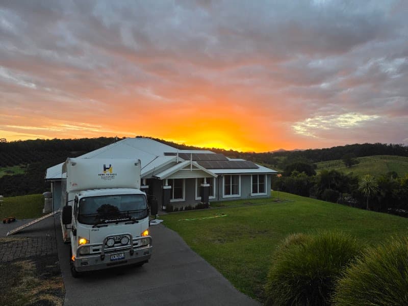 Here To There Transport Removals & Storage removalist work in Glendale