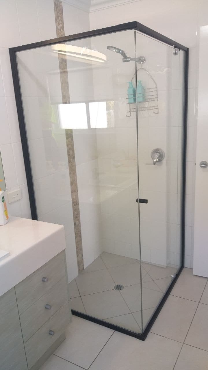 Hervey Bay Glass Glazing & Screens glass & glazier work in Pialba