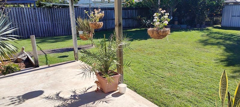 Hervey Bay Lawnmowing gardening work in Kawungan