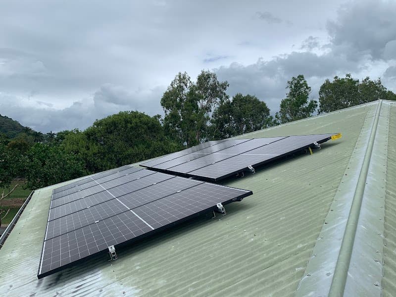 Hielscher Electrical and Solar Cairns solar panel installation work in Edmonton
