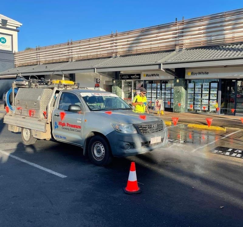 High Pressure Cleaning Gold Coast pressure washing work in Maudsland