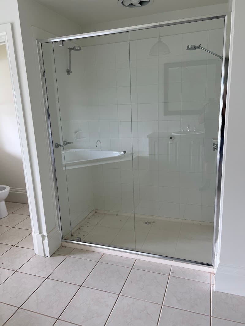 Highmont Glass PTY Ltd. glass & glazier work in Highton