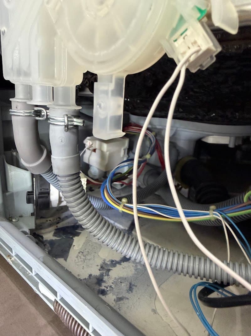 Hills Appliance Service and Repair appliance repair work in Shanes Park