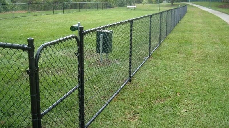 Hills Fencing Pty Ltd fencing work in Slacks Creek