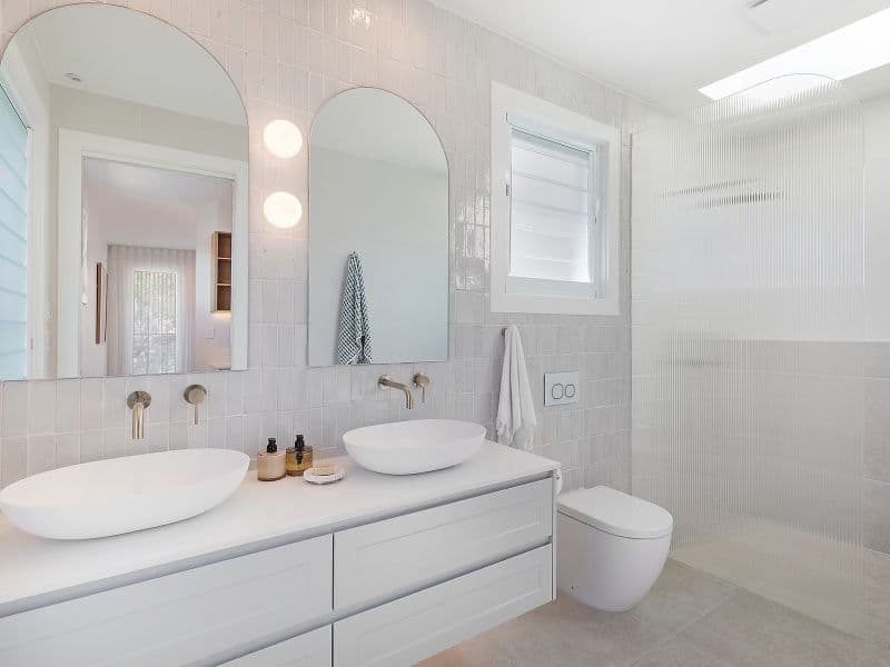 Hinton Plumbing plumber work in Narara