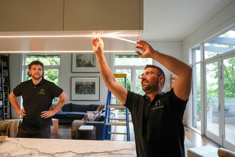 Hit The Switch electrician work in Box Hill