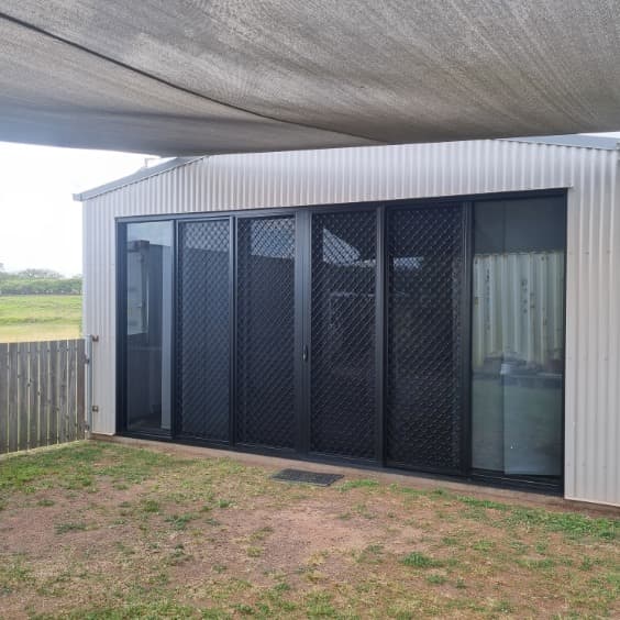 HIVIZ GLASS glass & glazier work in Bucasia