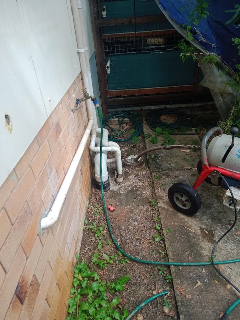 HJ plumbing plumber work in Pacific Paradise