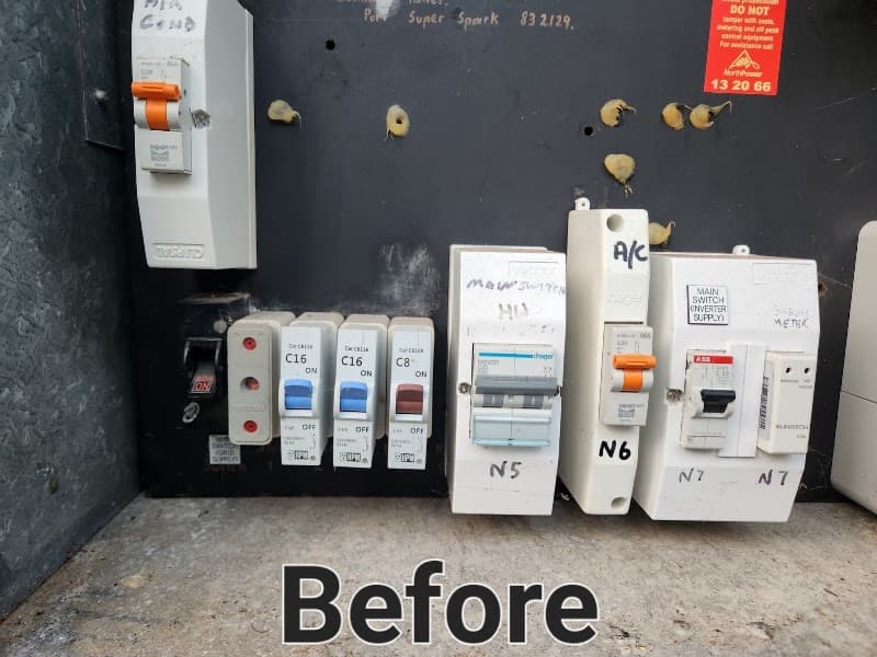 HM Electrical electrician work in Lake Cathie