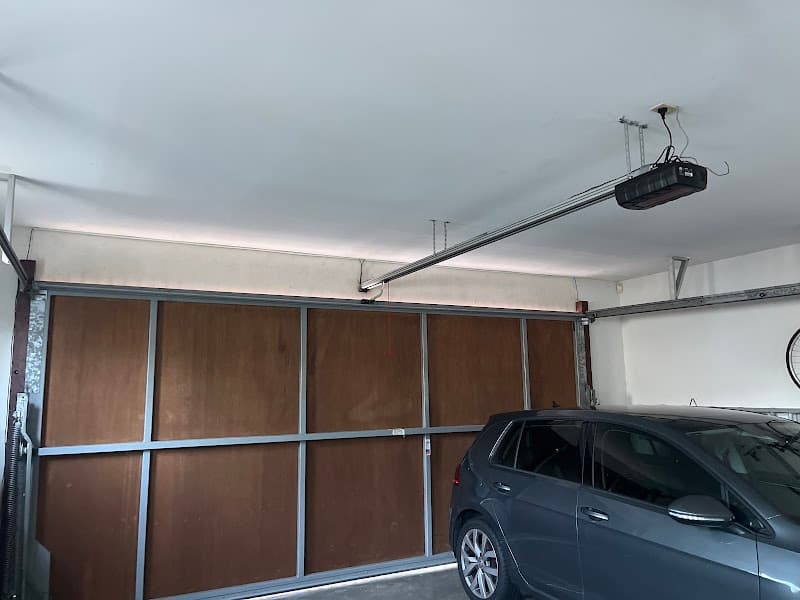 Hoffy's Garage Door Services garage doors work in Browns Plains