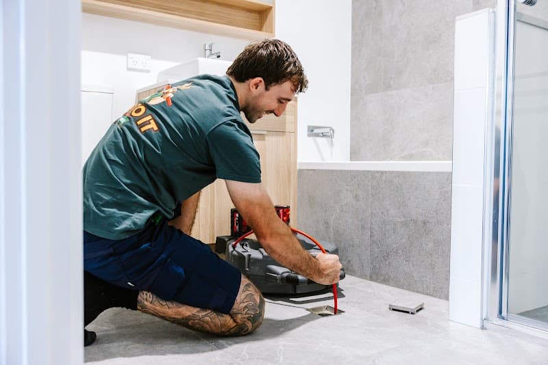 Hop To It Plumbing plumber work in Holland Park