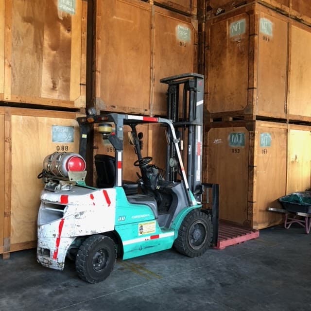 Hornick's Furniture Removals Pty LTD removalist work in Paget