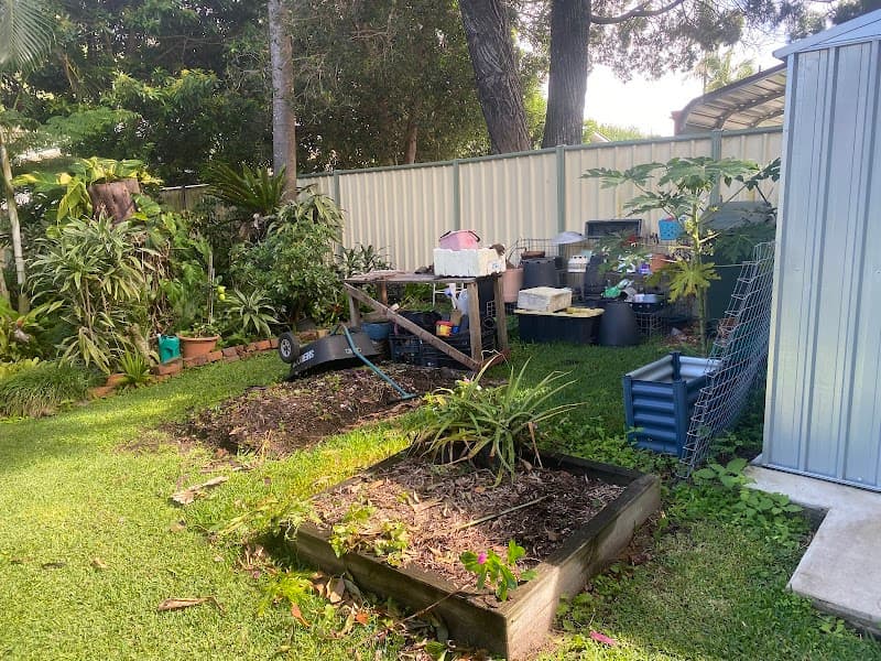 House Clear Out - Big Truck Rubbish Removal rubbish removal work in New Farm