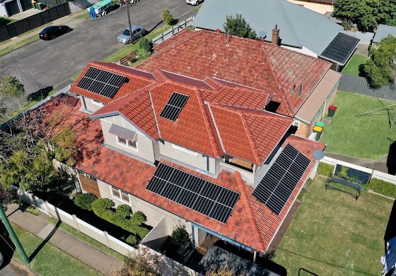 Hunter Solar Solutions solar panel installation work in Cardiff