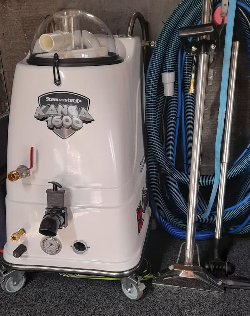 Hunters Clean Co. carpet cleaning work in Kawungan