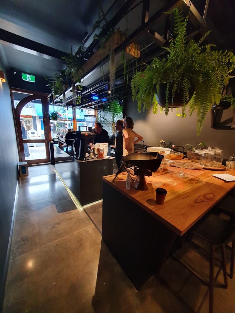 Hy-Craft Cabinets & Building Services kitchen renovation work in Mount Gambier