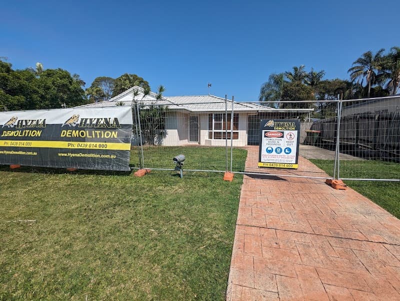 Hyena Demolition Pty Ltd asbestos removal work in Buderim
