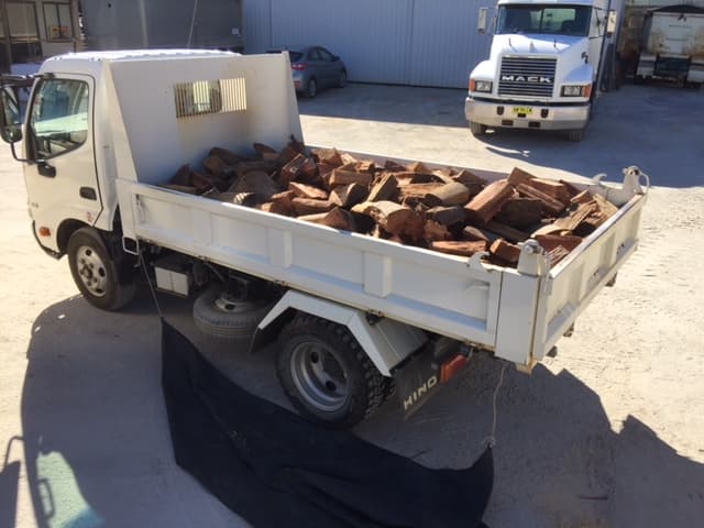 Ian Brown Sand Supplies and Tipper Hire landscaping work in Port Macquarie