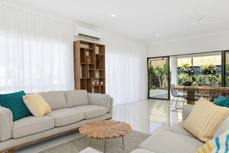 i.D Blinds curtains & blinds work in Parramatta Park