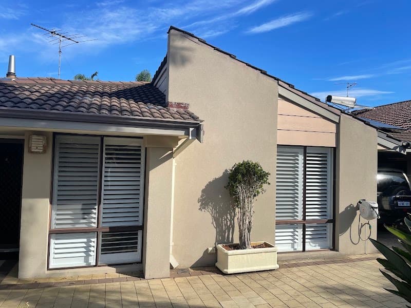 IDECOWA Plantation Shutters Mandurah curtains & blinds work in Halls Head