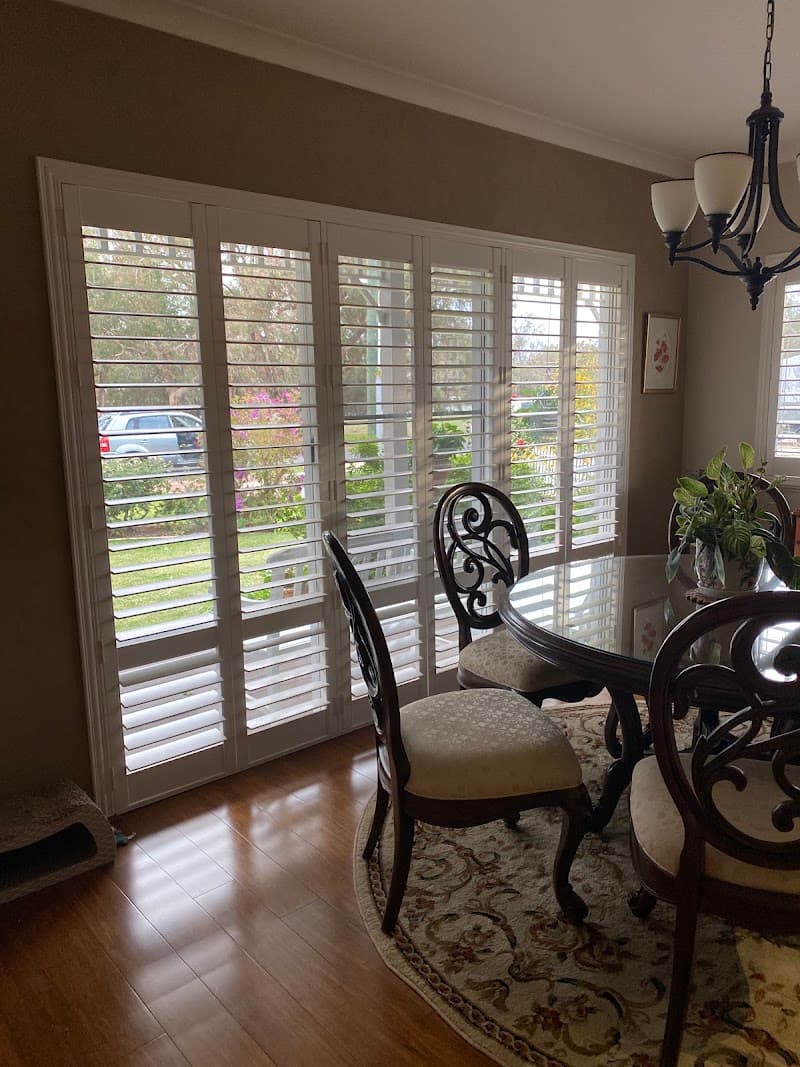 IDECOWA Plantation Shutters Mandurah curtains & blinds work in Halls Head