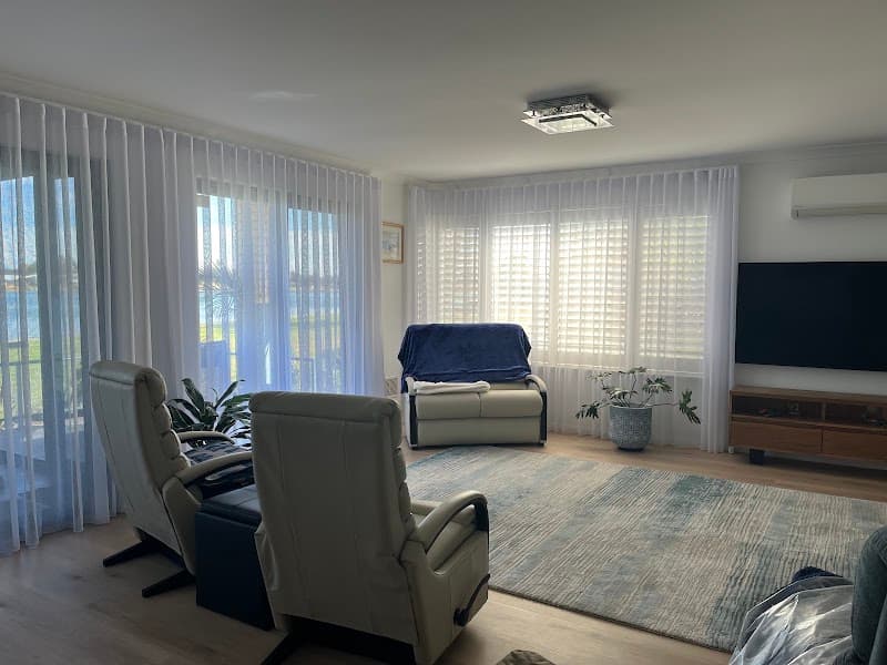 IDECOWA Plantation Shutters Mandurah curtains & blinds work in Halls Head