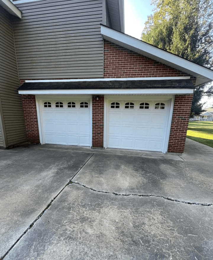 IFEYOs Brisbane Garage Doors Repairs garage doors work in Brisbane City