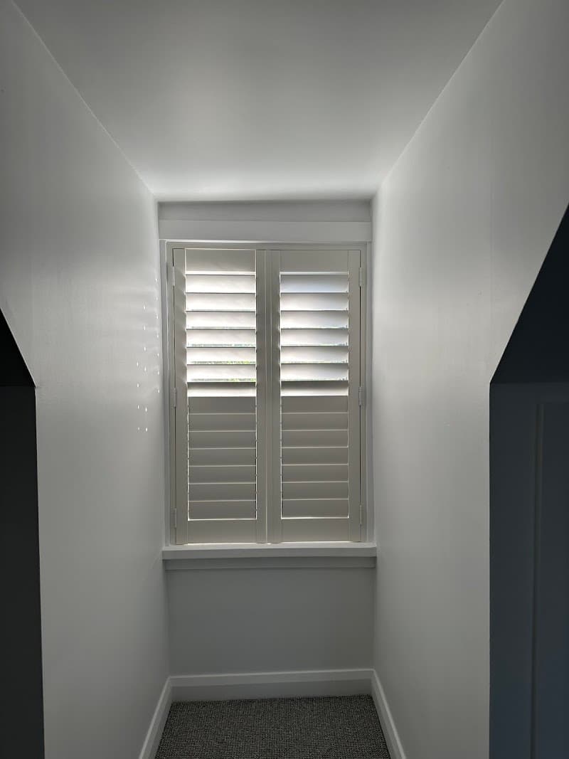 Imeko Blinds curtains & blinds work in Melbourne