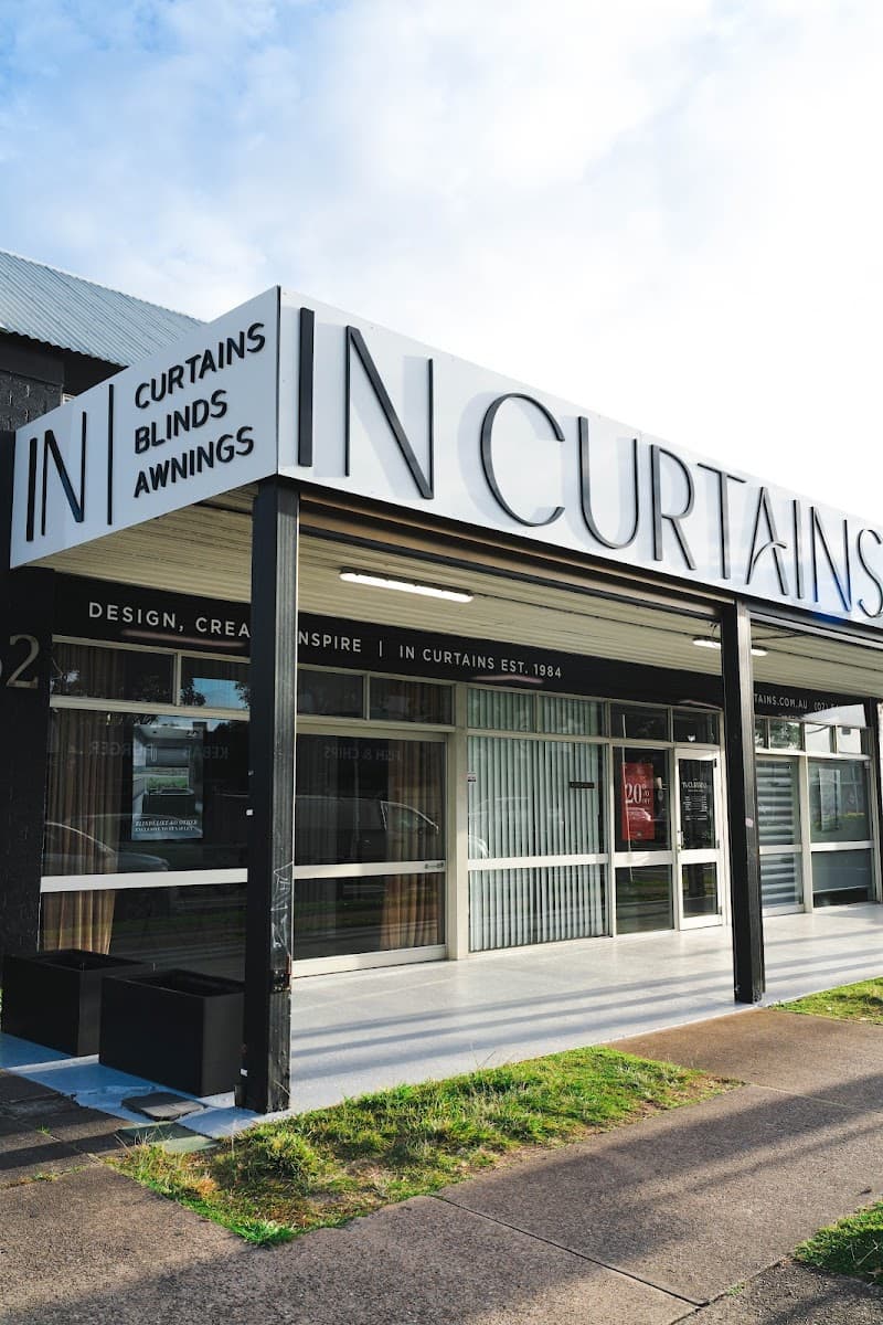 In Curtains & Blinds curtains & blinds work in Maroochydore
