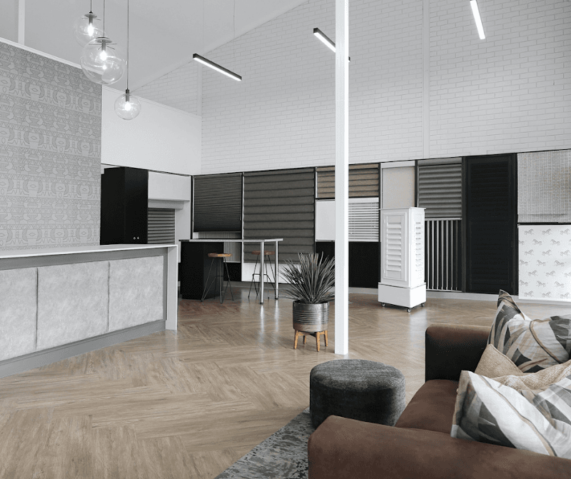 In Curtains & Blinds curtains & blinds work in Maroochydore