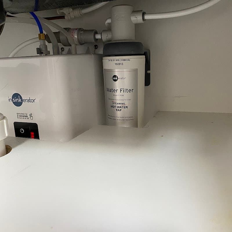 Inflo Plumbing and Maintenance Pty Ltd plumber work in Greenslopes