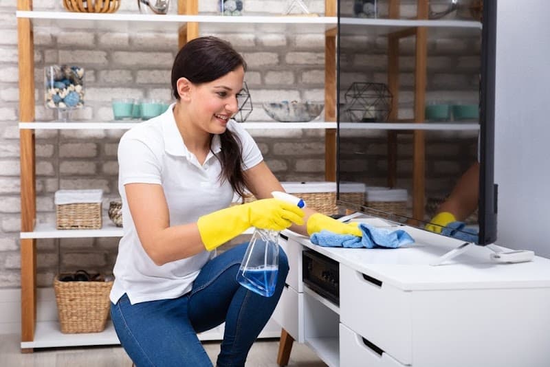 Inner City Maids cleaning work in Richmond