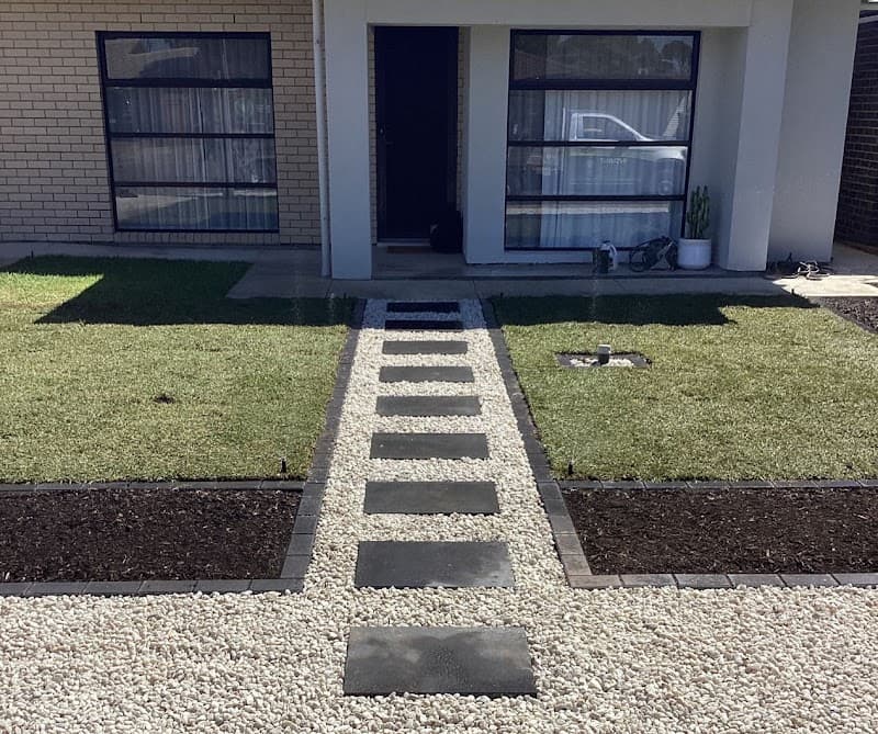 Instant Lawn Adelaide lawn care work in Adelaide