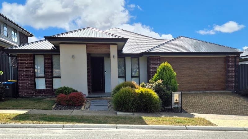 Instant Lawn Adelaide lawn care work in Adelaide