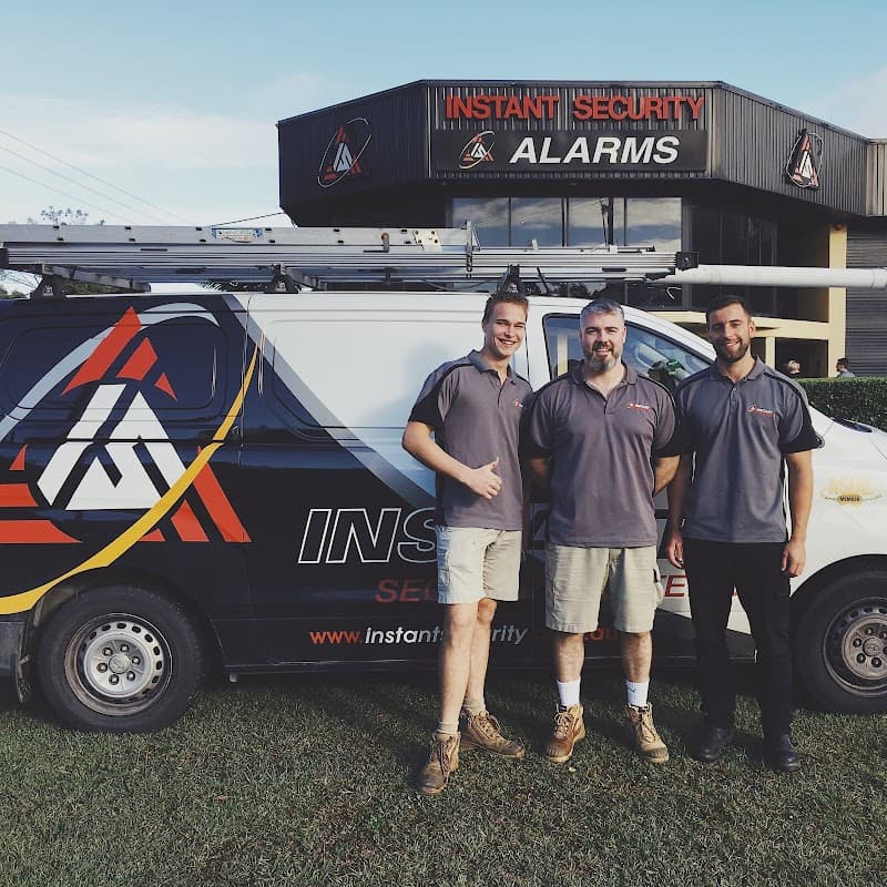 Instant Security security & cctv work in Seventeen Mile Rocks