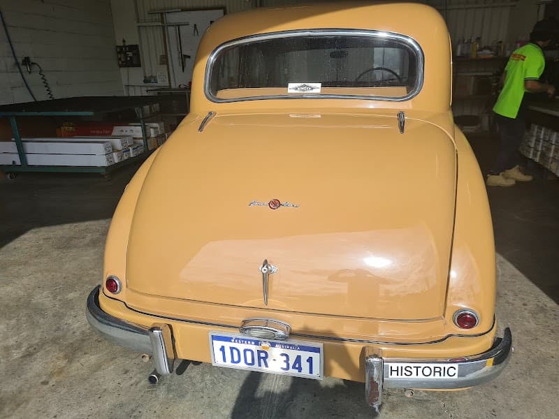 Instant Windscreens Bunbury - Repairs & Tinting glass & glazier work in Bunbury
