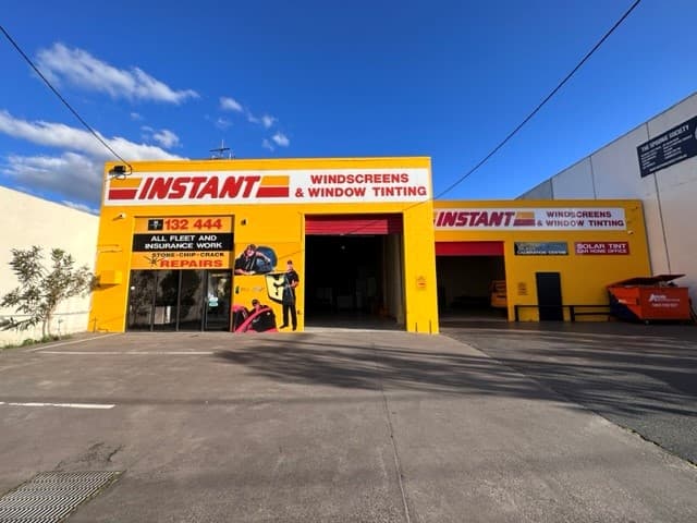 Instant Windscreens Maribyrnong - Repairs & Tinting window tinting work in Maribyrnong
