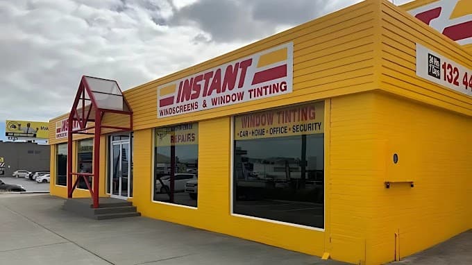 Instant Windscreens Osborne Park - Repairs & Tinting window tinting work in Osborne Park