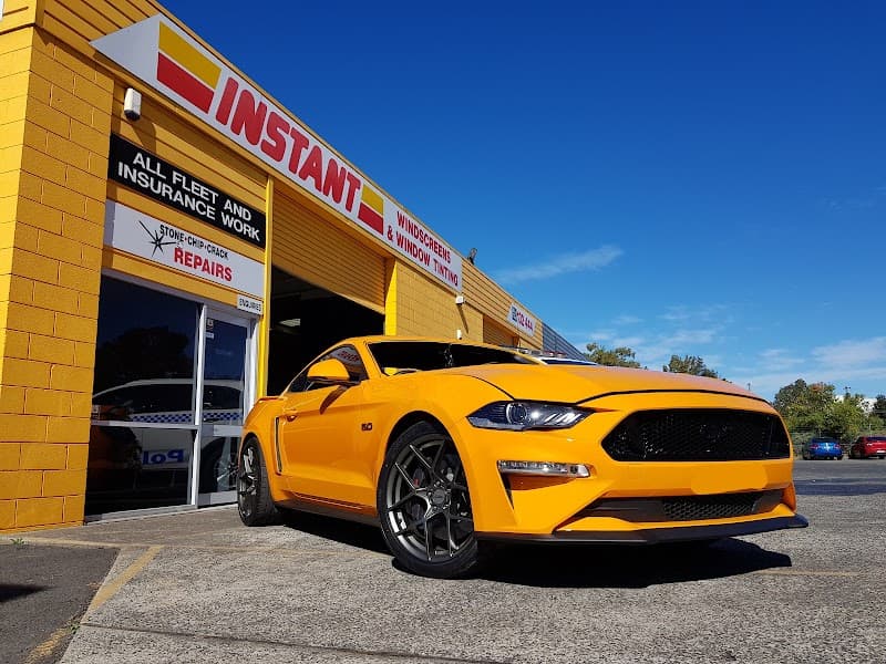 Instant Windscreens Tuggerah - Repairs & Tinting window tinting work in Tuggerah