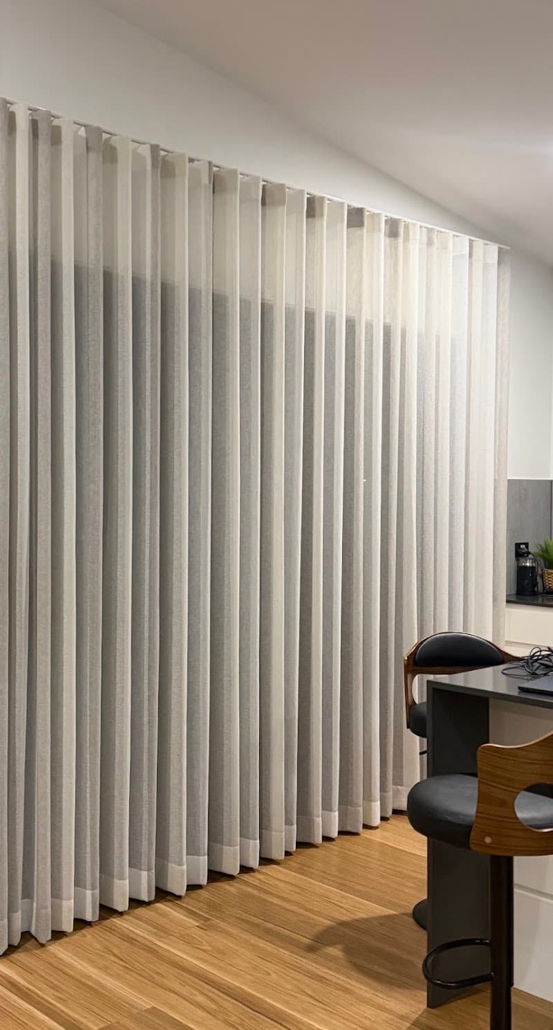 Instyle Curtains & Blinds curtains & blinds work in Bungalow