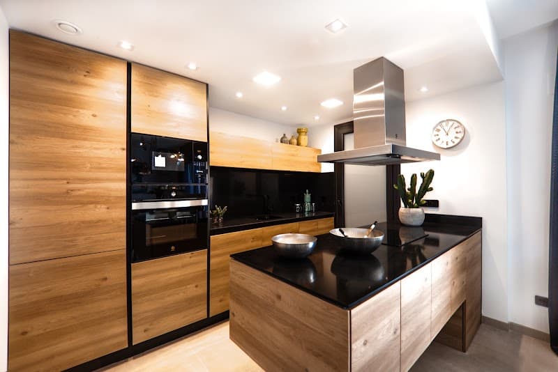 Intelli-Gen Electrical Solutions electrician work in Dudley Park