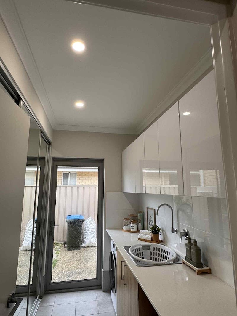Intelli-Gen Electrical Solutions electrician work in Dudley Park