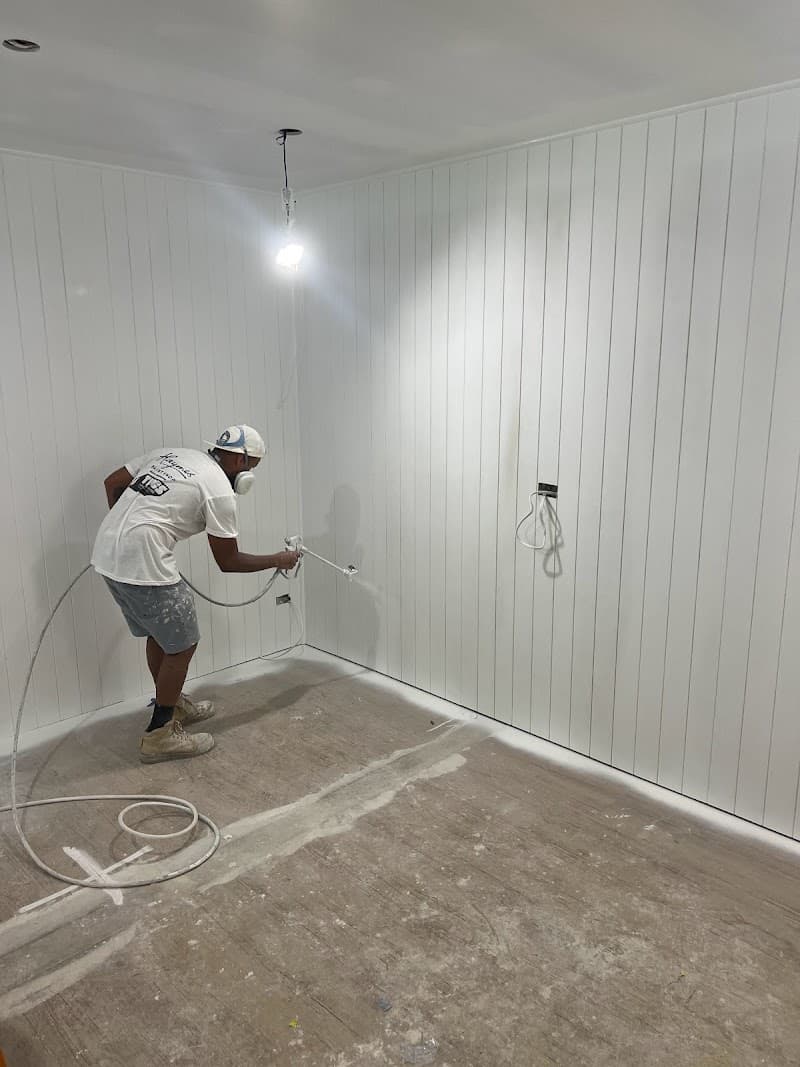 Interior and Exterior House Painting Services painter work in Currumbin